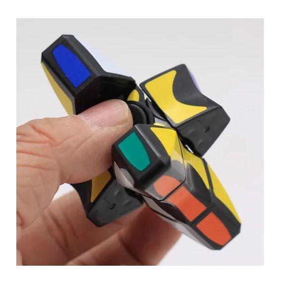 Cubo Mágico Anti Stress Speed Finger Hand Spinner