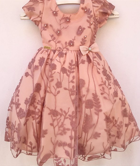 vestido de tule bordado infantil