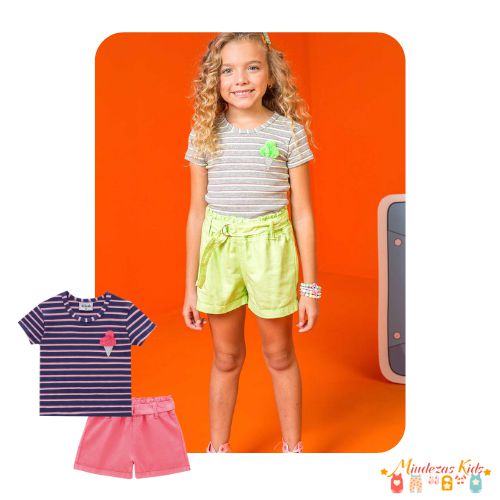 Conjunto de blusa boxy em malha canelada e shorts em sarja Kukiê blk