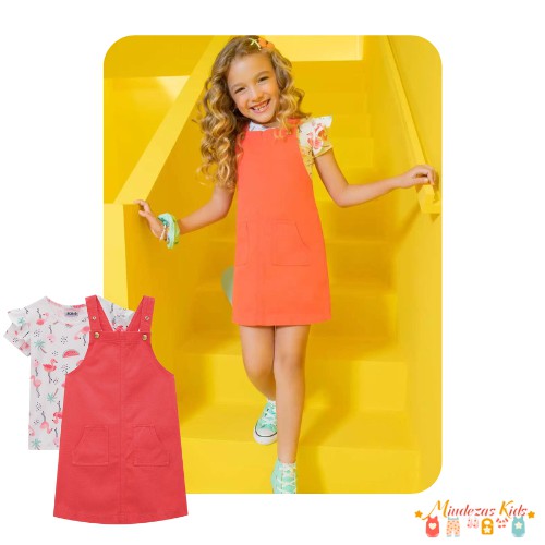 Conjunto de salopete em sarja pita e blusa em canelado sublimado Kukie