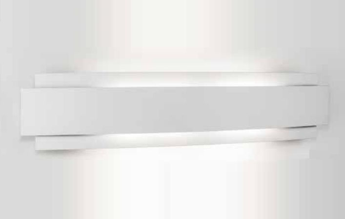 Arandela Newline Iluminação Courbe Curvo Sobrepor Metal Branco 59x12,2cm 3x PCI LED 6W 337LED1BT Parede Muro Banheiro Sala