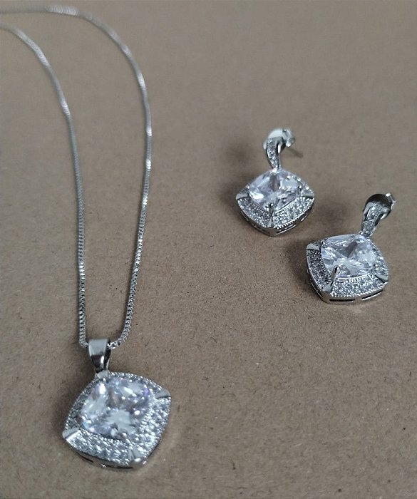 CONJUNTO MAXI ZIRCÔNIA CRAVEJADO EM RÓDIO BRANCO