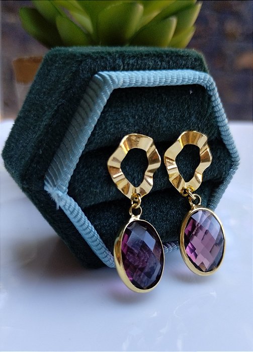 Brinco Pêndulo (Oitinho Bordô)