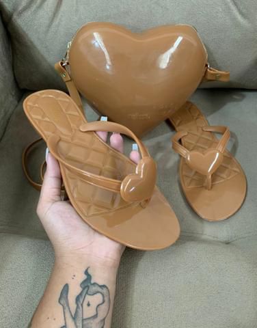 sandalia melissa coração