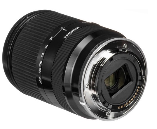 ★美品★ TAMRON 18-200mm 1:3.5-6.3 DiⅡVC Amazon.co.jp: TAMRON 高倍率ズームレンズ 18-200mm F3.5-6.3 DiII VC