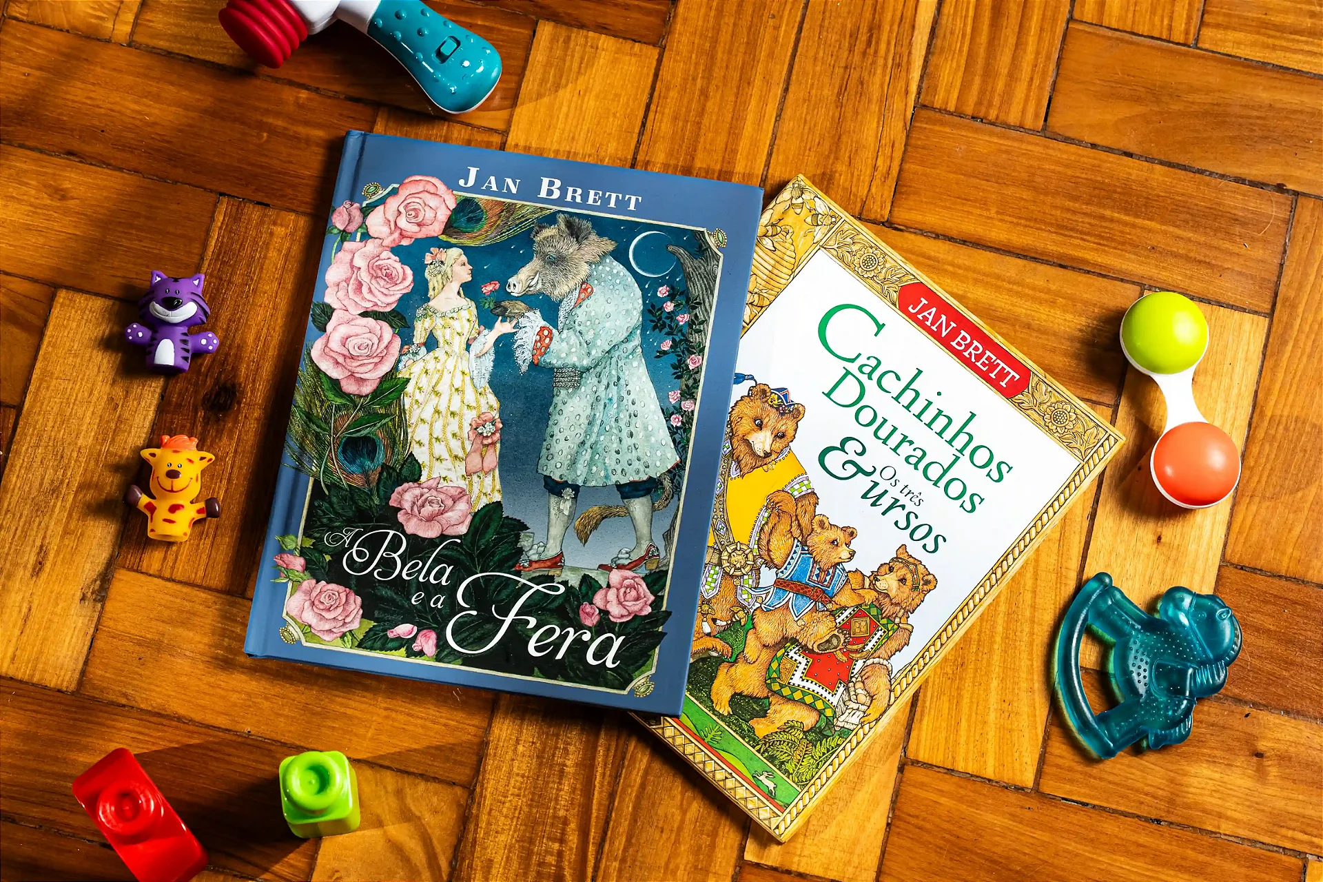 Os dois livros do Combo Jan Brett — Cachinhos Dourados e A Bela e a Fera