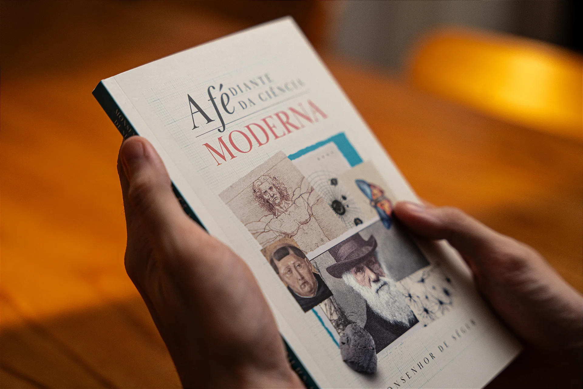 Livro A Fé Diante da Ciência Moderna em destaque