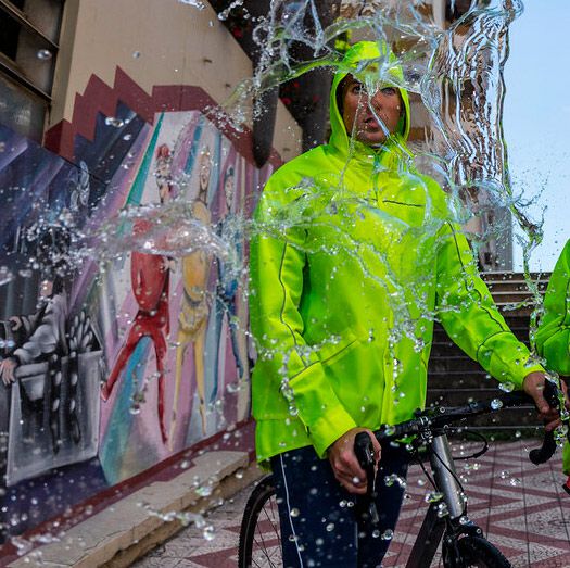 Jaqueta Impermeável Corta-vento Refletiva Ciclismo em 5X sem juros - Otro  bikewear - Roupas para ciclismo urbano