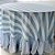 Toalha de Mesa Redonda Azul com Babados 340 cm - Imagem 3