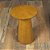 Mesa Lateral Redonda Base Cone Alta Lamina cor Mel - Imagem 3
