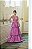 VESTIDO ROSA CHICLETE DECOTE EM “V” ALÇA LARGA SAIA EM CAMADAS PRINCESA - Imagem 1