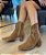 Bota Western Em Camurça Caramelo Hilary - Imagem 1