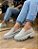 Mocassim Tratorado Aplicação De Brilho Off White Tiele - Imagem 1