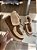 Bota Caramelo Com Detalhe De Pelos Bege Com Cadarço Dani - Imagem 1