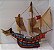 Navio Antigo de Pirata em Madeira Colorido - Imagem 1