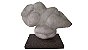 Escultura de Granito com Base De Mármore - Imagem 1