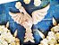 Quadro Divino Espírito Santo com Flores Pátina Azul (S) - Imagem 1