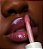 Batom Líquido 12H Fúcsia, Lip Glitter Pink Glass e Lip Scrub Esfoliante Labial Dailus - Imagem 6