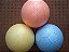 10 Bolas Pequenas Coloridas Plastica Levinha Escola Queimada Jogos Infantis Lembrancinha - Imagem 3