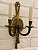Antiga e linda luminária de parede ou porta velas , em bronze trabalhado com detalhes de laços - Imagem 2