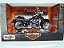 Miniatura Harley Davidson 2005 FLSTCI Softail Springer Classic - Escala 1/19 - Maisto - Imagem 1