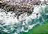 Fotografia aérea de um belo mar esmeralda e várias pedras - Imagem 1