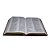 Bíblia De Estudos Da Mulher – Capa Em Couro Preto - NVT - Imagem 4