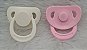 Chupeta Magnética para Bonecos de Amigurumi, bebe reborn, feltro, tecido. Embalagem: 1 chupeta e um imã de neodímio para a parte interna da boca. - Imagem 1