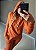 Blusa manga longa moletinho laranja com capuz - Imagem 1