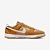 Tênis Nike Dunk Low SE Teddy Bear Marrom - DZ5350-288 - Imagem 4