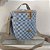 Compre Junto - Bolsa Térmica Maternidade + Conjunto Plush Azul - 20% Off - Imagem 3