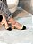 Slingback Feminino Sofia nude/preto - Imagem 17