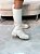 Coturno Feminino Kate Off-White Cano Alto - Imagem 4