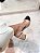 Slingback Feminino Sara em Couro Nude/Preto - Imagem 8