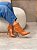 Bota Feminina Perla Caramelo couro Salto fino - Imagem 9