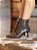 Bota Feminina Amélia Marrom em Couro legítimo - Imagem 2