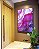 Quadro Vertical Abstrato Rosa Lilás e Dourado Arte Fluída Canvas Moldura - Imagem 1