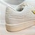 Tenis off white com detalhes dourados - Imagem 3