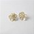 Brinco Metal Flor com Acabamento Dourado e Prateado - Imagem 2