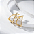 Brinco Curvado Flor Linha Zircônia Incolor Banho de Ouro 18k - Imagem 1