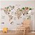 Papel de Parede Infantil de Mapa Mundi Claro com Diversos Animais Coloridos - Imagem 1