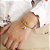 Bracelete Pulseira Dourada Alma Viajante Passaporte - Imagem 1