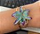 Bracelete Pintado á Mão Orquídea Bicolor Azul - Imagem 3