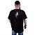 Camiseta Plus Size ACDC Plug Me In Preta Oficial - Imagem 5