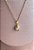 Pingente Moça com Brinco de Pérola - ouro amarelo 18k e pérola - Imagem 2