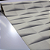 Papel de Parede Geométrico 3D Bege Claro Rolo com 10 Metros - Imagem 5
