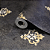 Papel de Parede Arabesco Preto e Dourado Rolo com 10 Metros - Imagem 1