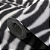 Papel de Parede Animal Print Zebra Preto e Branco Rolo com 10 Metros - Imagem 3