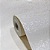 Papel de Parede Texturizado Tom de Dourado e Branco Rolo com 10 Metros - Imagem 3