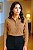 Camisa Acinturada Feminina com Bolsos de Viscose Cor Caramelo Tamanho M - Imagem 2